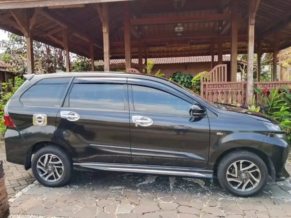 Jual avanza veloz plat AA