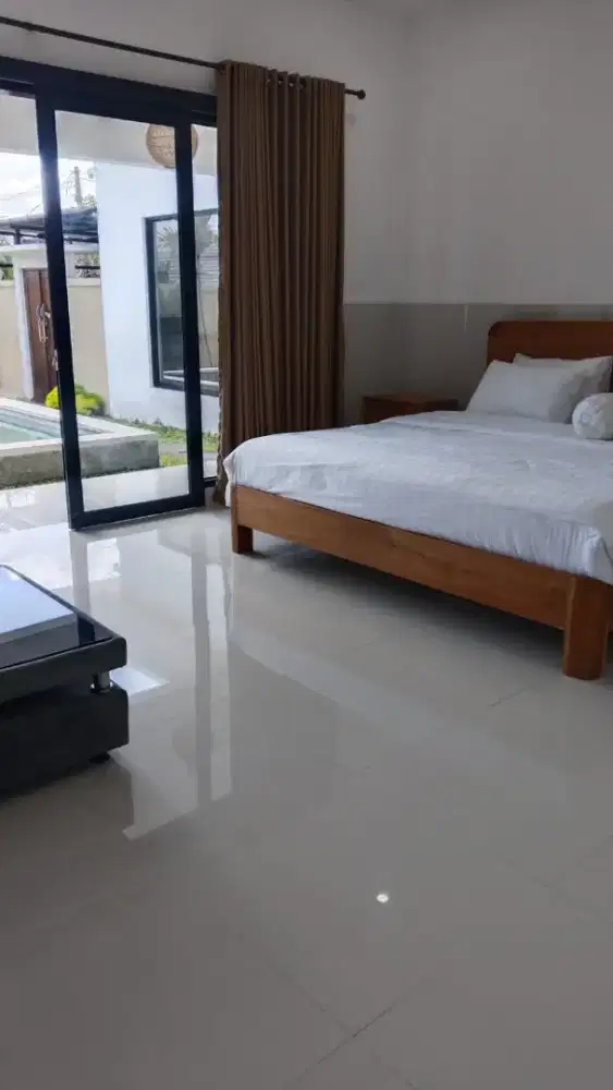 Low si villa ART WANITA DRIVER CHEF gratis mess