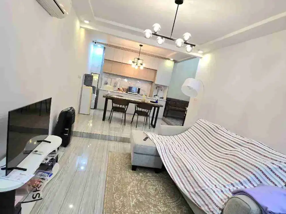 Dijual murah rumah siap huni depan taman di Sektor 2 Bintaro