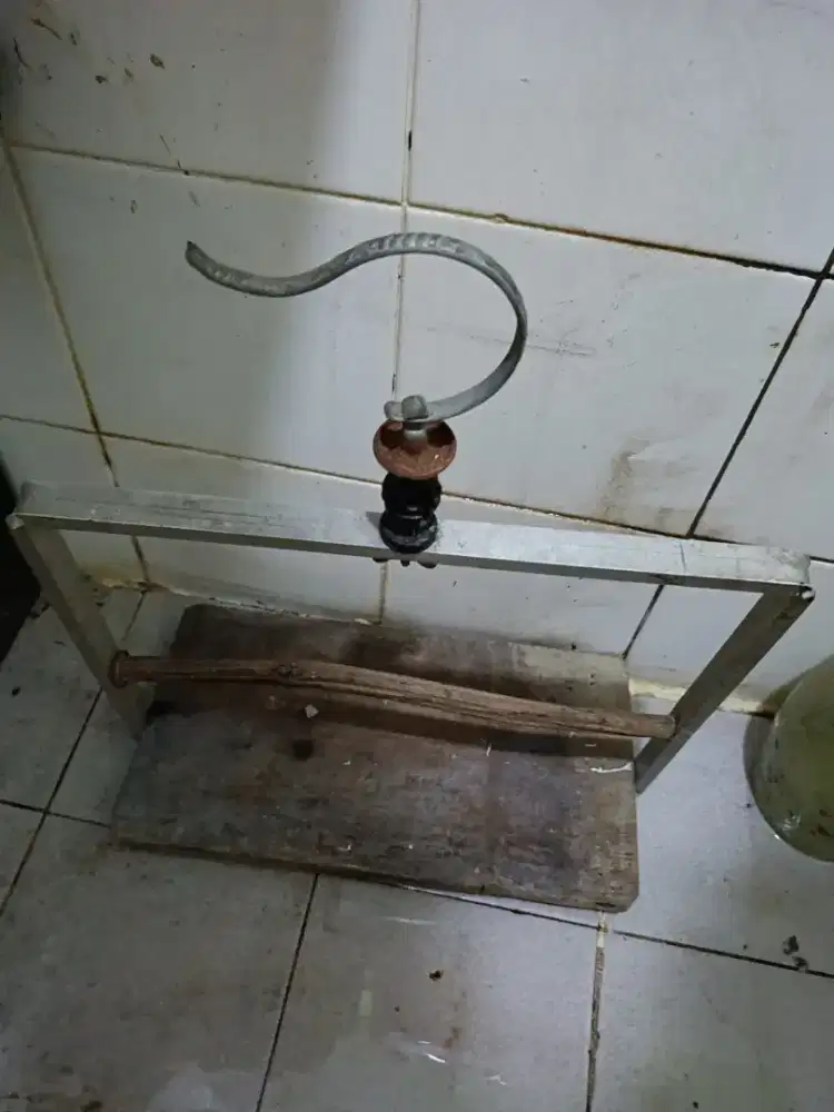 Dijual Kandang Portable dan Tangkringan Burung FF