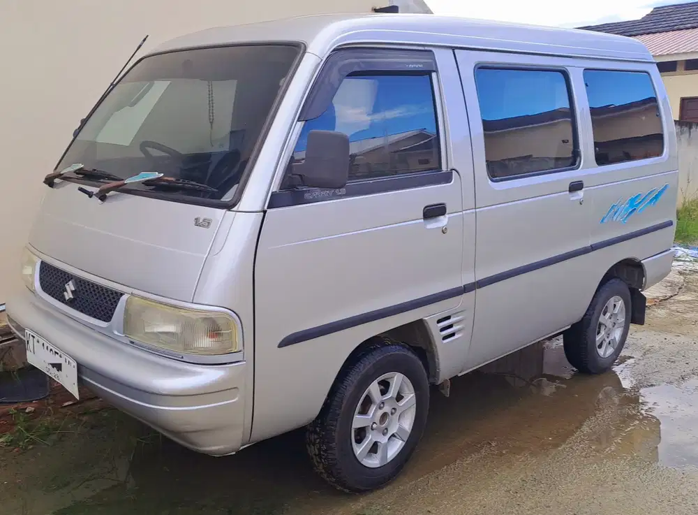 Suzuki Futura 2012 Bensin