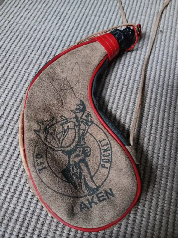 Tempat minum unik yang di film jackie  chan