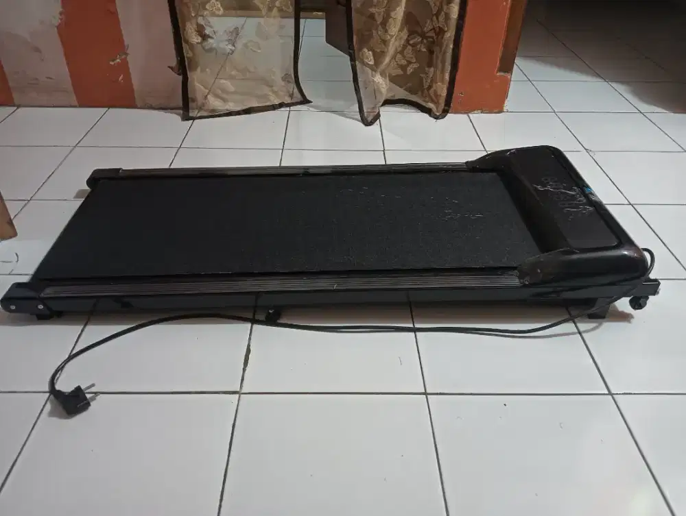 Di jual mini ped ( treadmill mini)