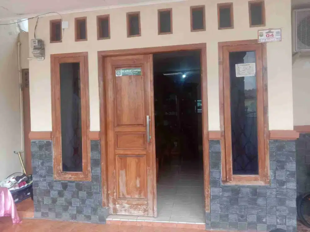 rumah di perumnas way halim