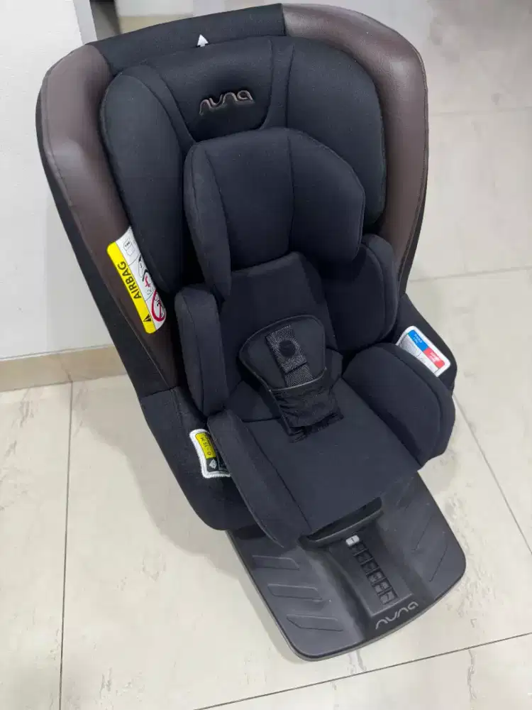 Nuna Prym isofix 360 carseat
