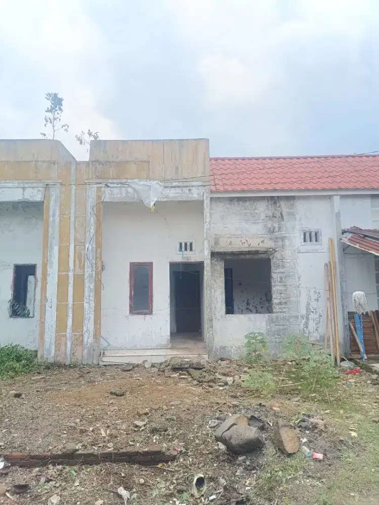 Rumah Dijual Murah LT 102m² di River Valley Simalingkar B