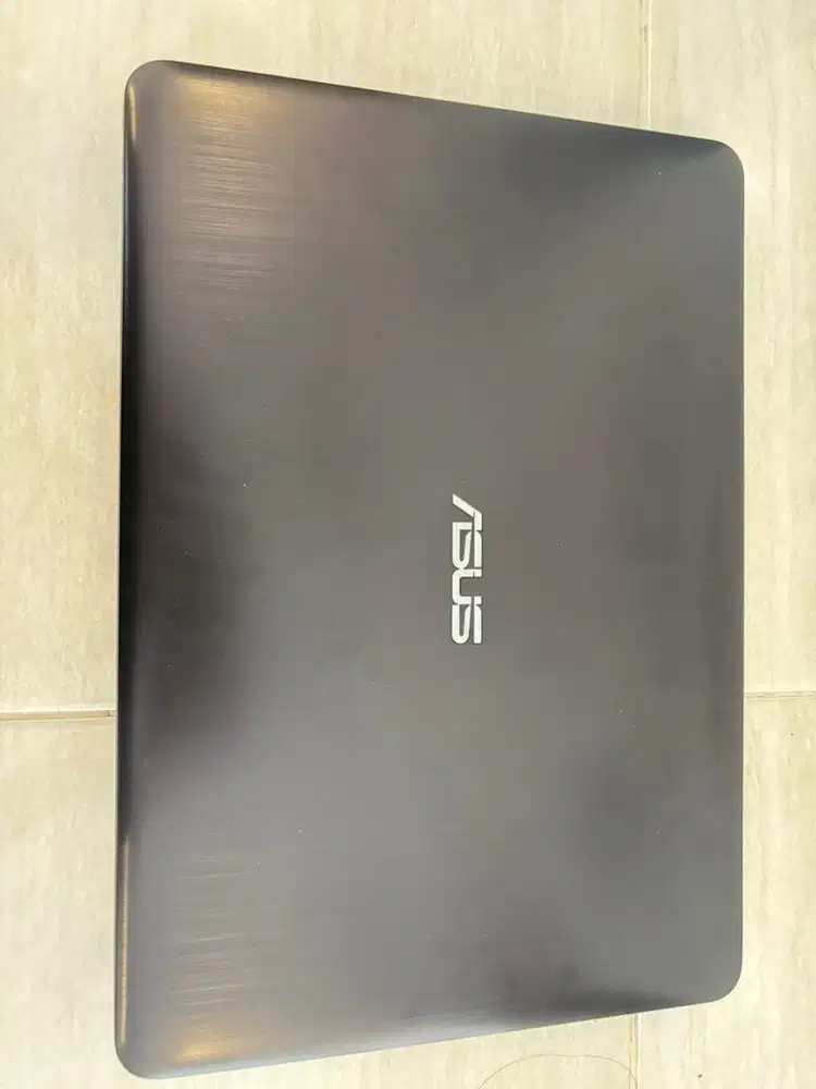 Laptop asus celeron (R)