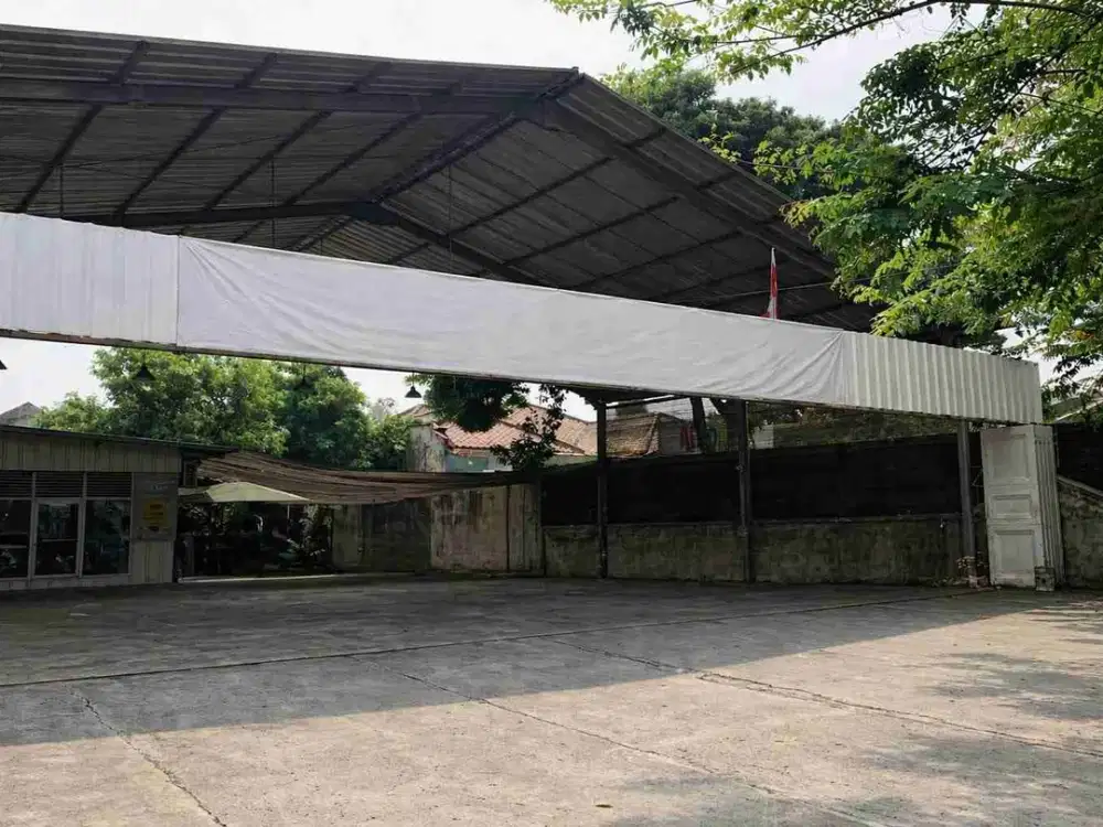 Disewakan Tempat Usaha Cocok Showroom Raya Gandaria Kebayoran Baru