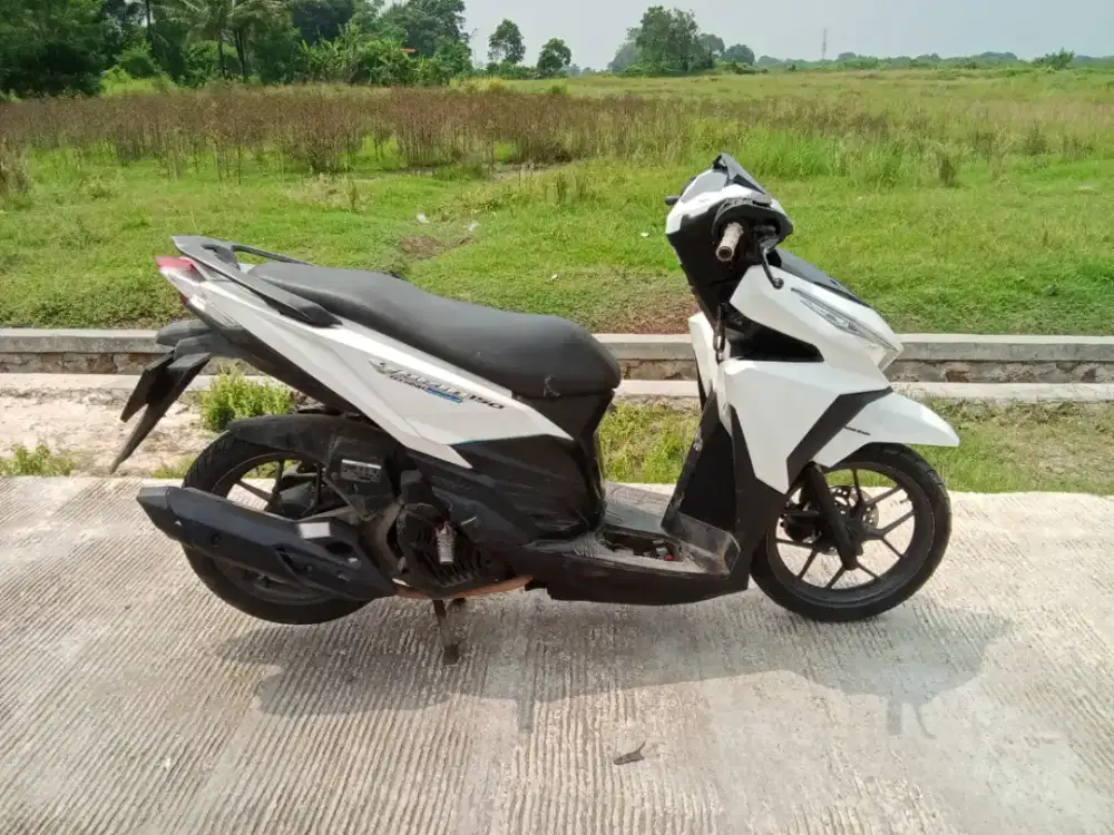 Honda Vario 150 eSP Putih, Surat Lengkap Pajak Panjang, Siap Pakai