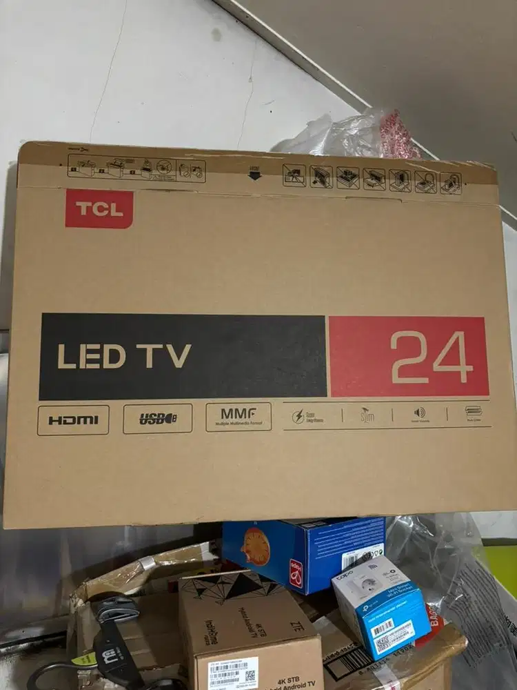 tv led 24 Analog merek TCL
