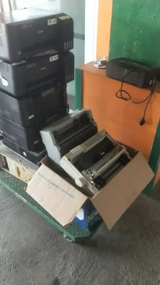 MENERIMA ALAT ex KANTOR