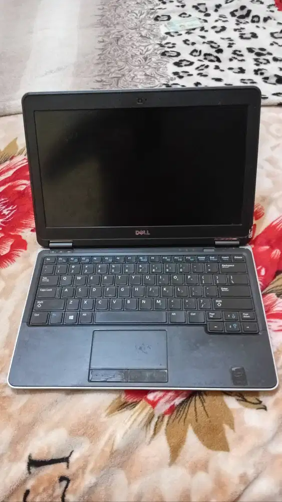 Dell Latitude E7240 – MATI TOTAL (No Power) –  Siap Kanibal