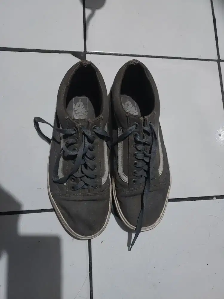 vans old skoll abu abu/ size 43