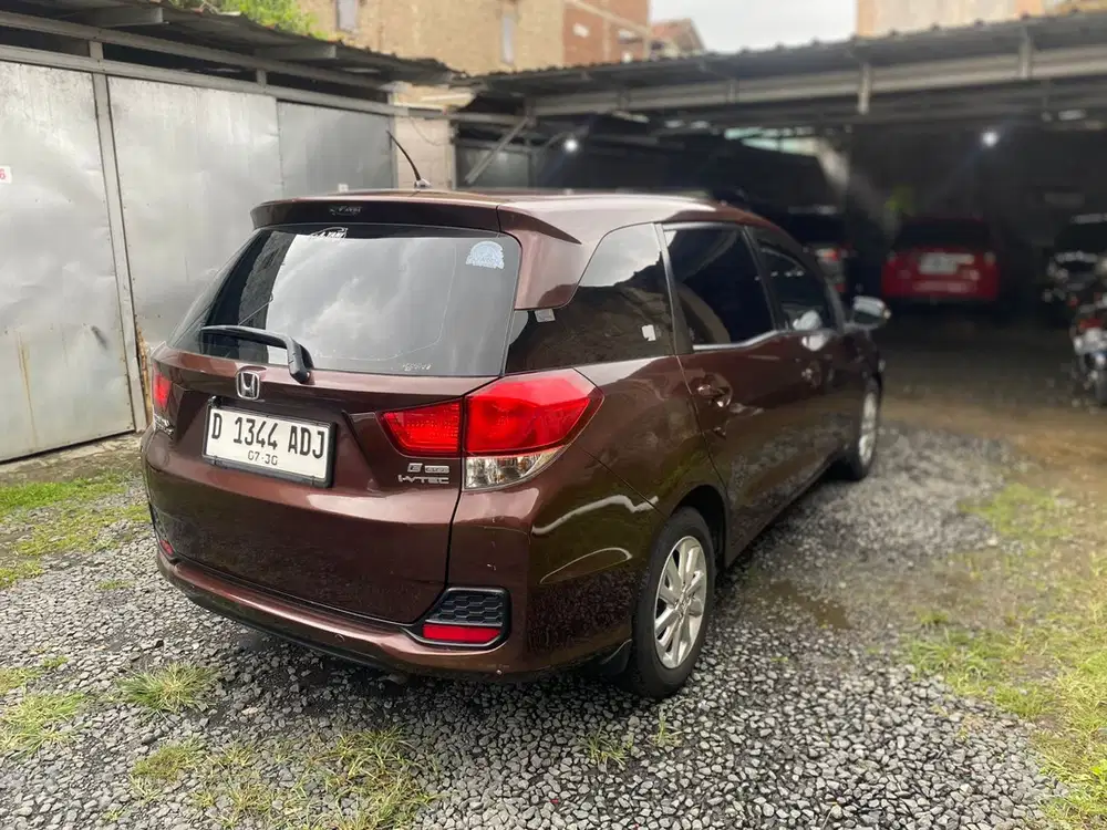 Honda Mobilio 2015 Bensin