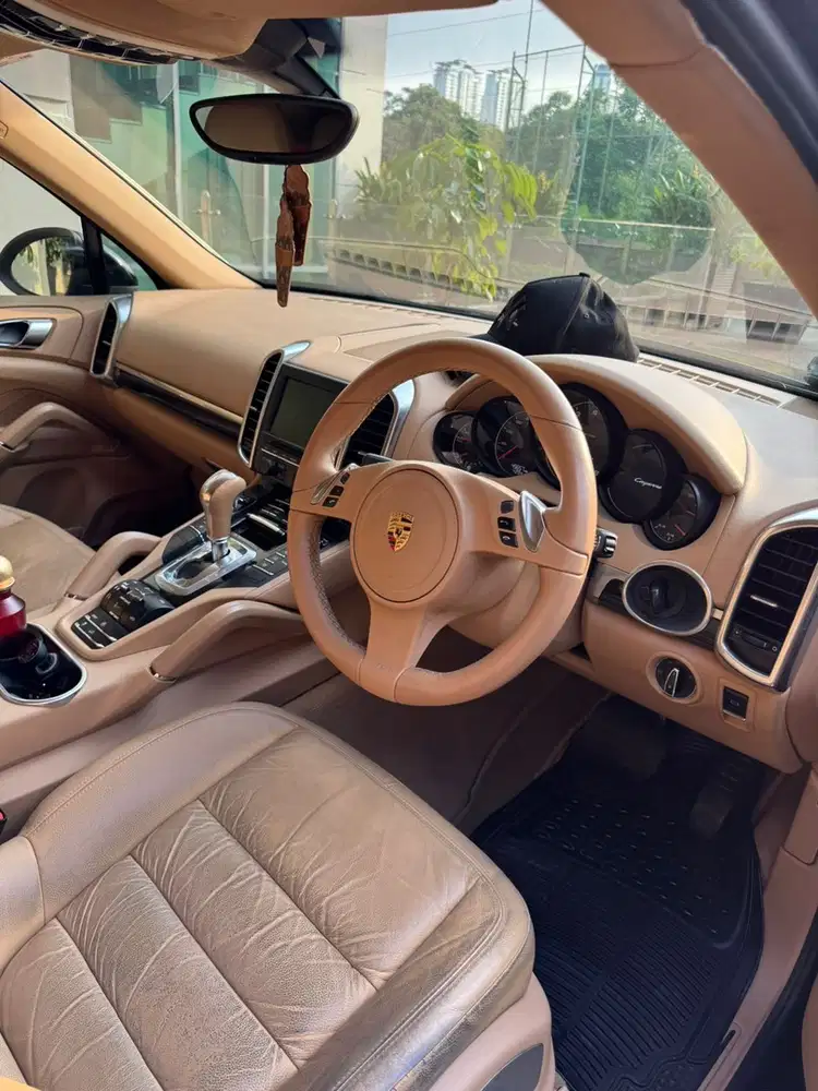 Porsche Cayenne 2012 Bensin