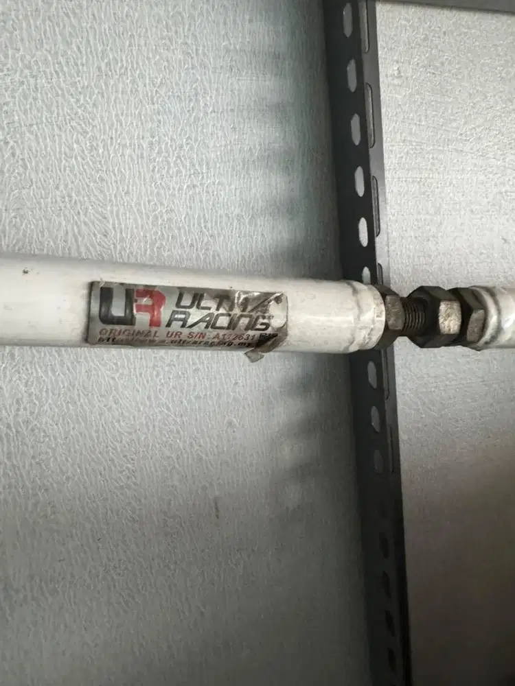 Balance arm js1 dan stabileizer ultra racing