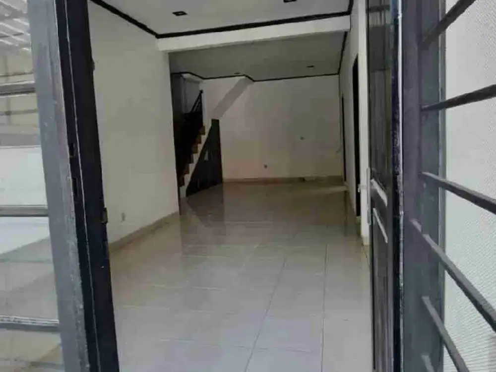 Di Sewa Rumah Bagus Dan Bersih Siap Huni baru di Renov dan bebas Banjir