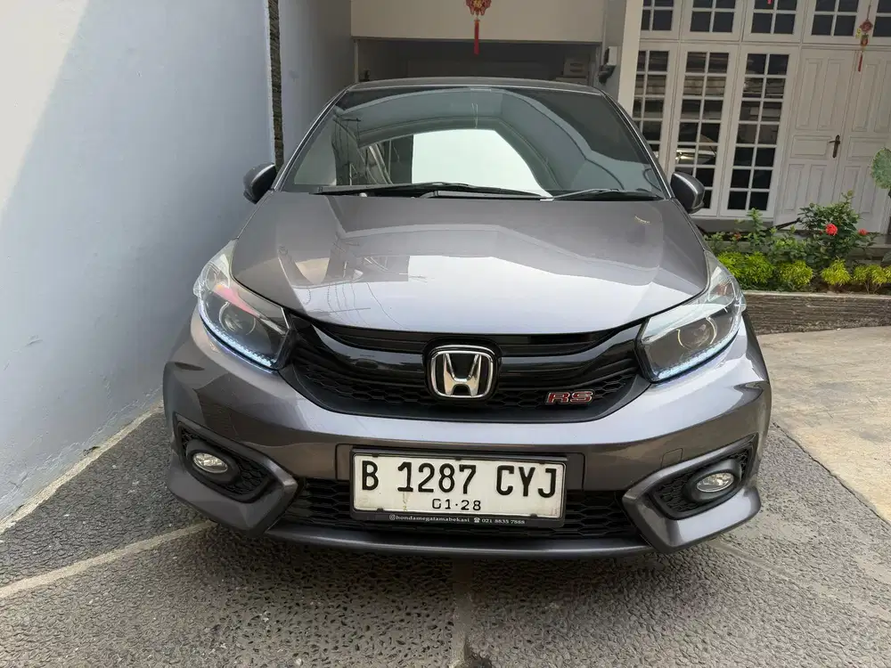 Honda Brio RS AT CVT MATIC 2019 Abu2 Ganjil Kondisi istimewa