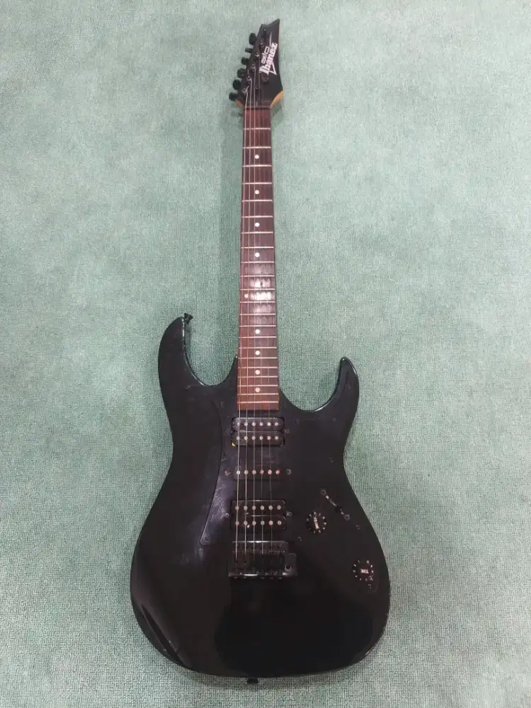 gitar listrik ibanez gio
