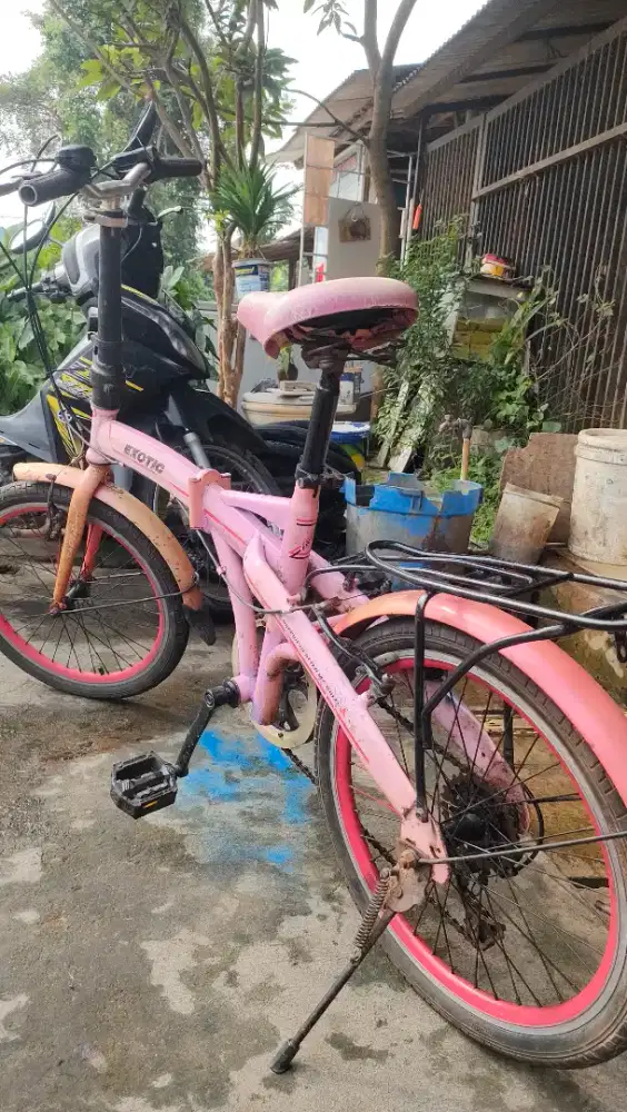 Sepeda lipat uk 20 speed 3x6 merk Exotic 350rb nett ya  sudah murah