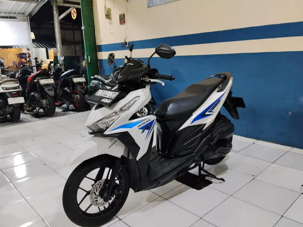 Forsale Honda Vario led old 125cc 2016 siap pakai