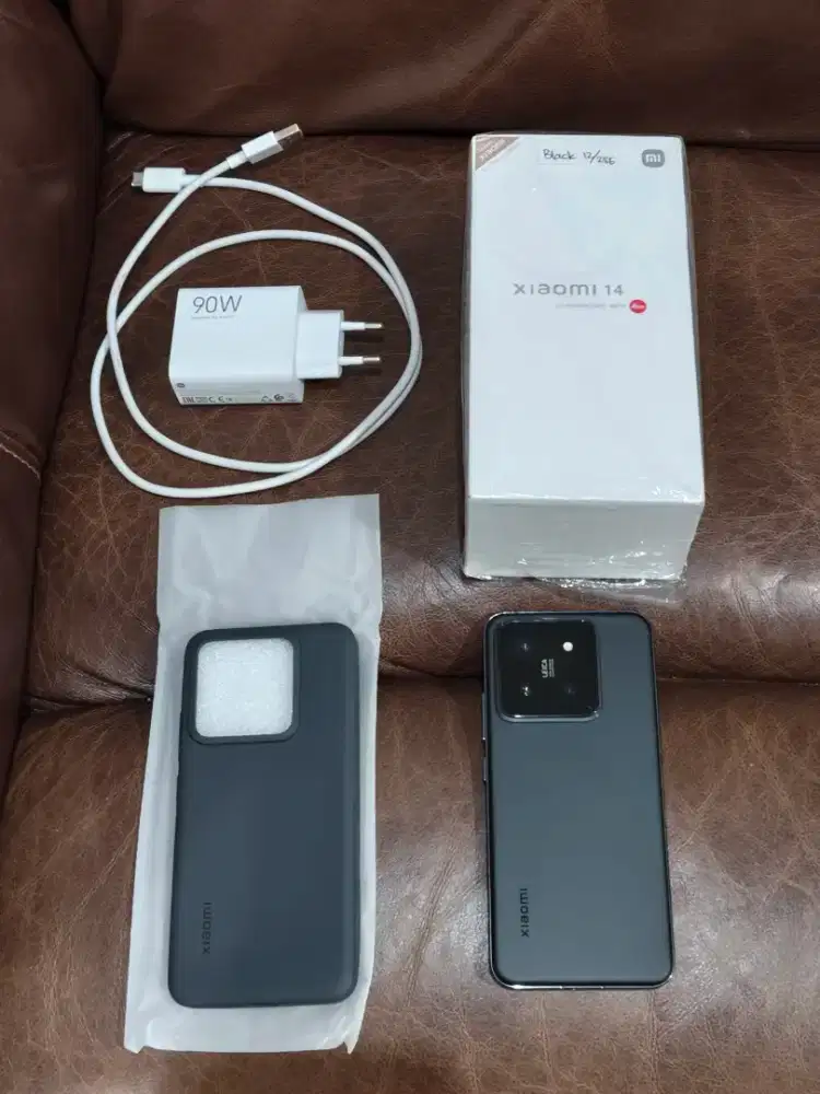 Jual Xiaomi 14 2/256 Fullset Ori