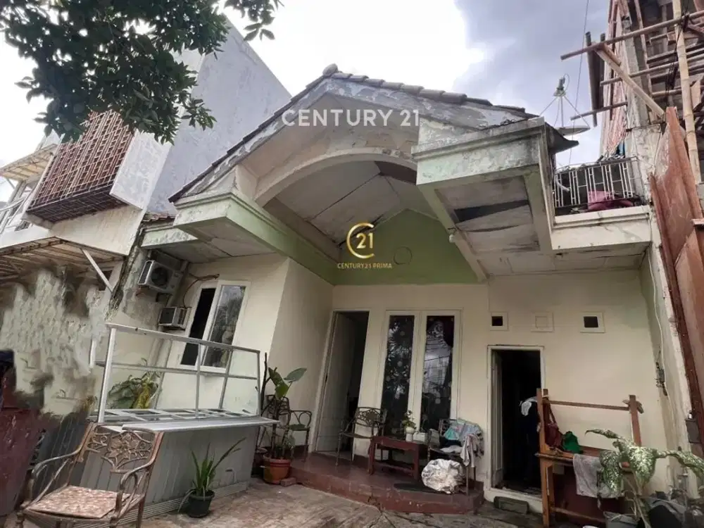 Dijual Rumah Hitung Tanah Di Townhouse Cirendeu Dekat Labschool