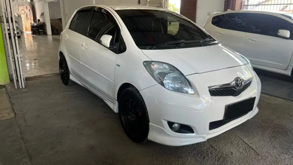 Yaris S limited AT tahun 2011