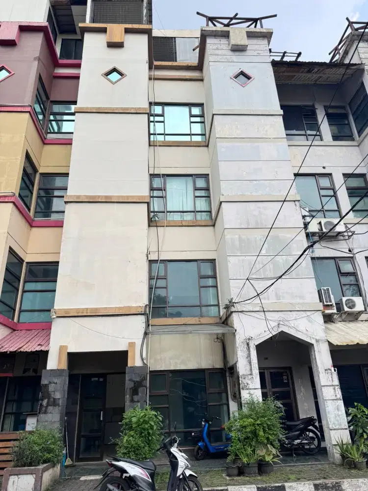 Disewakan Ruko Kemang