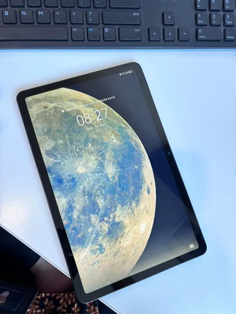 Tablet Huawei, FREE Keyboard, Pen dan Case