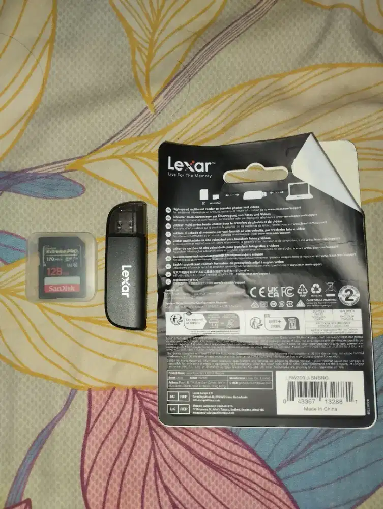 Sandisk Extreme Pro 128GiB / Lexar USB 3.0 Adapter