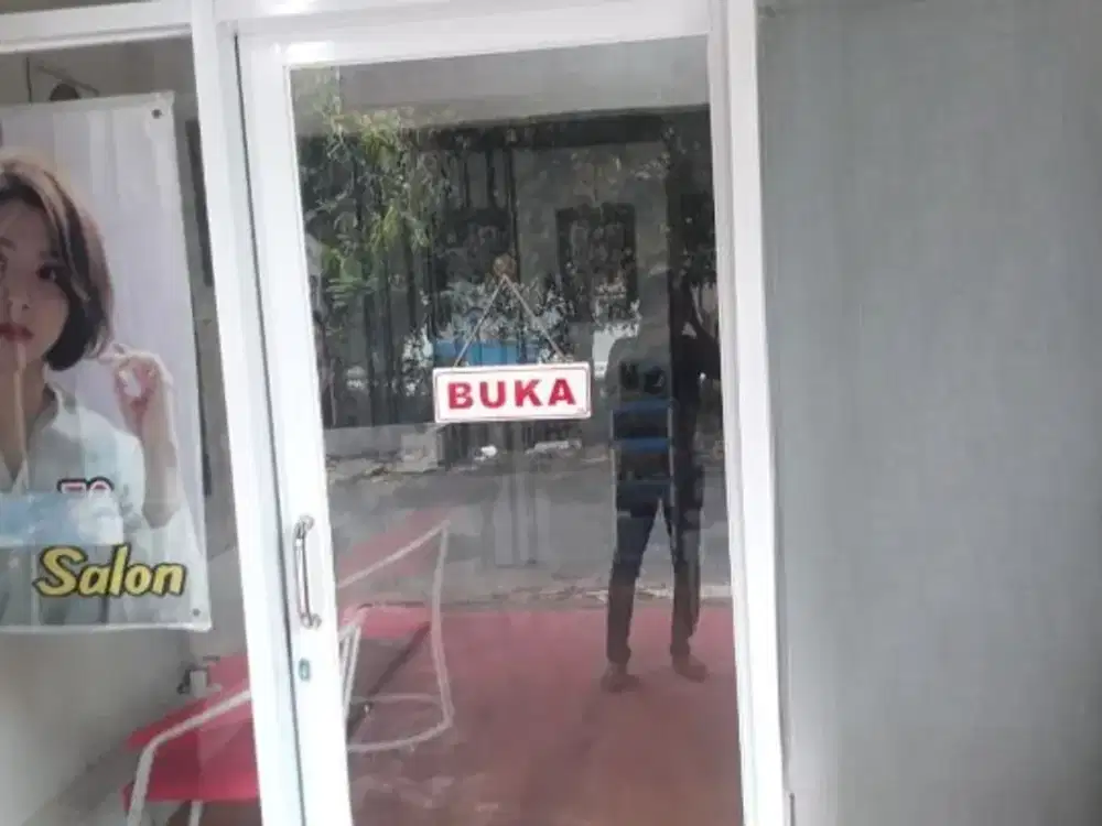 Kios salon di Taman Narogong Bekasi Timur