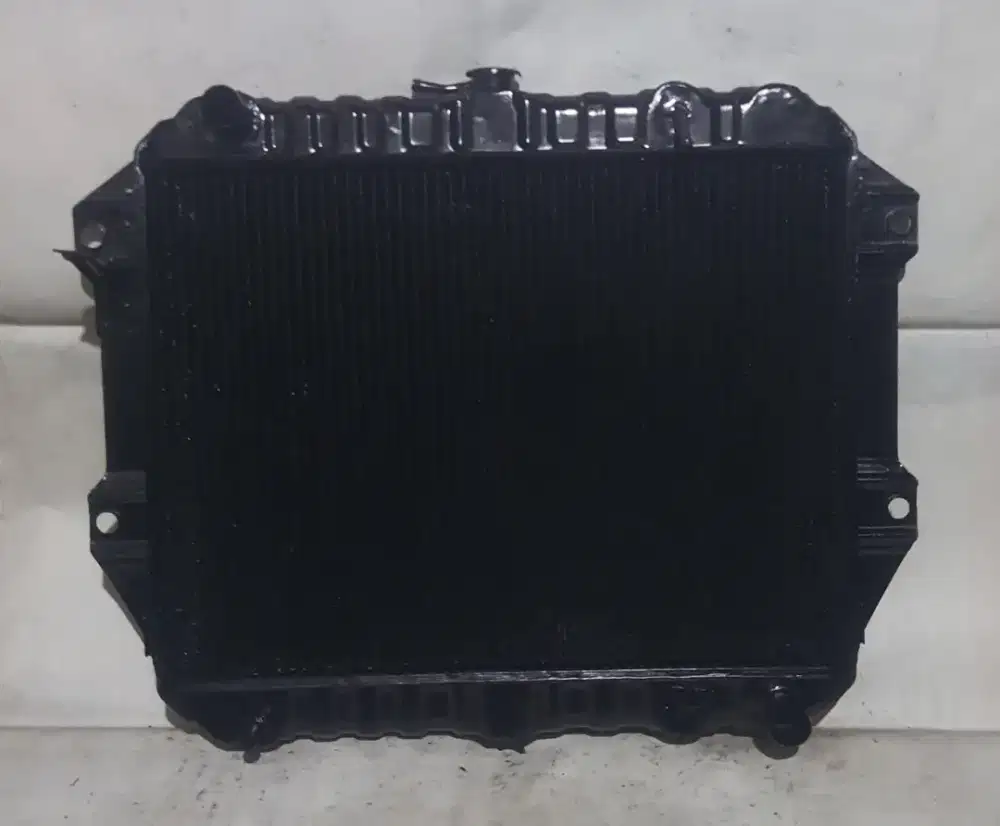 Radiator Daihatsu Feroza