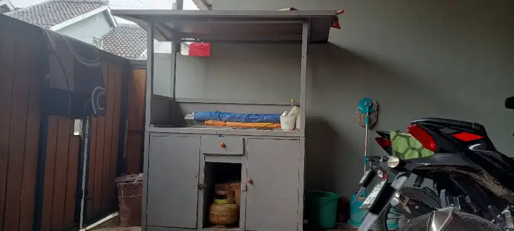 Gerobak Jualan Tanpa Roda