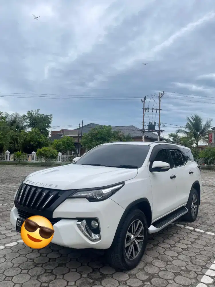 Toyota Fortuner VRZ 2.4 AT