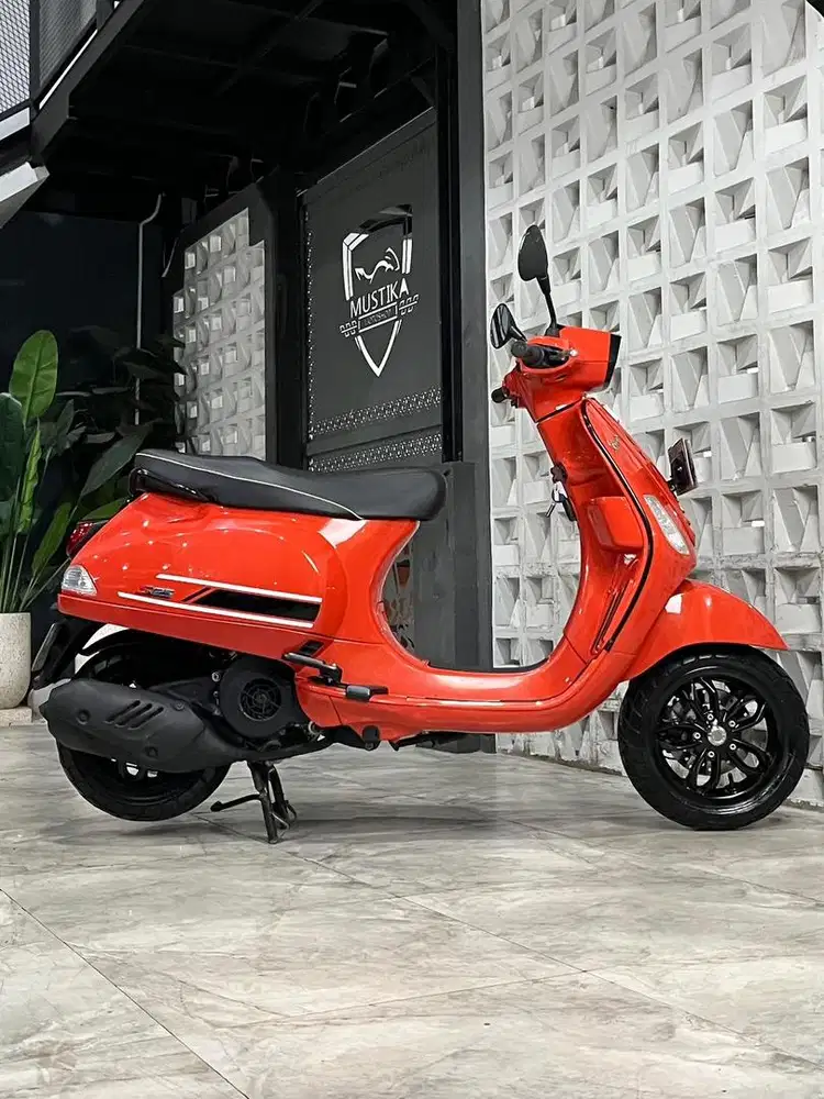 Stok Terbatas!!Vespa S125 iget th 2022 - Ayu Mustika
