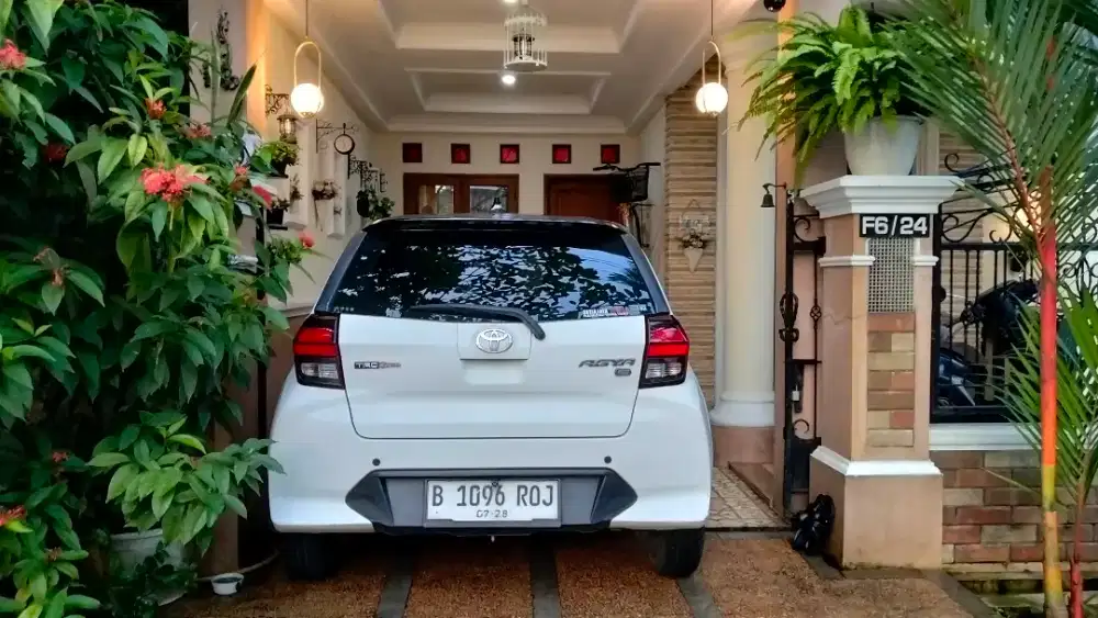 Toyota Agya G AT Low KM