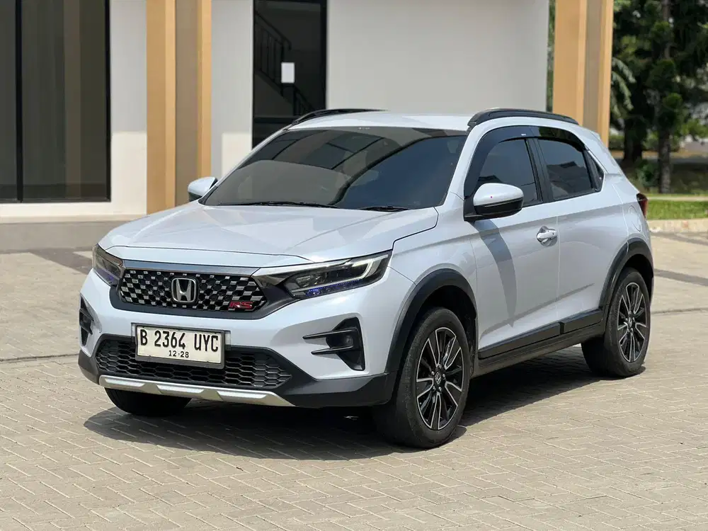 Honda WRV RS AT 2023 Pajak Panjang