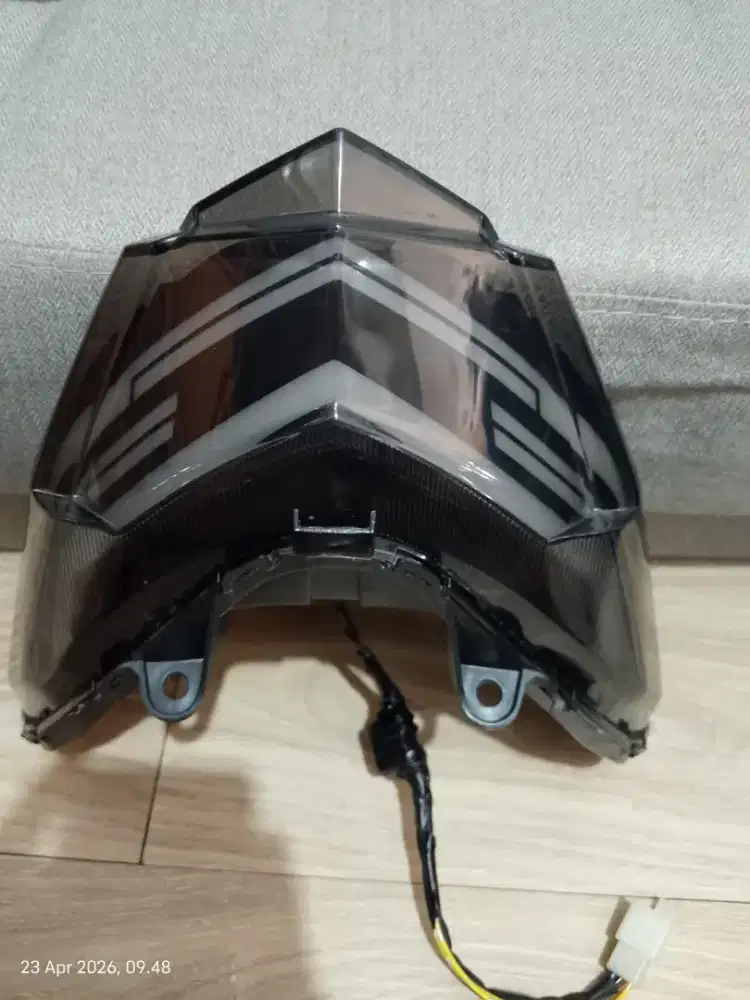 jual lampu rem lezy vario 125 0ld 2015