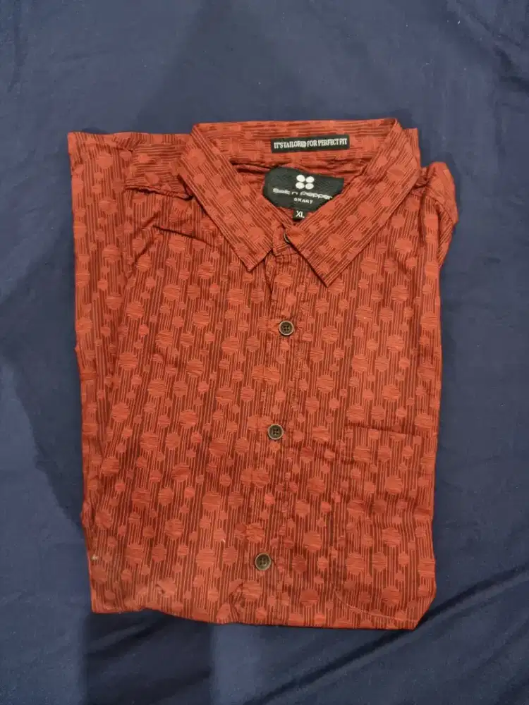 Kemeja Salt Pepper size XL ukuran 53x69