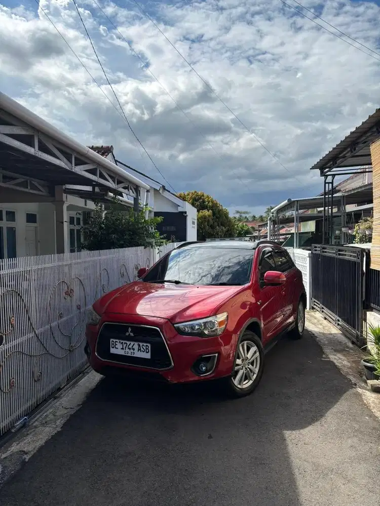 Dijual Mitsubishi Outlander Sport PX tahun 2014 terbaik
