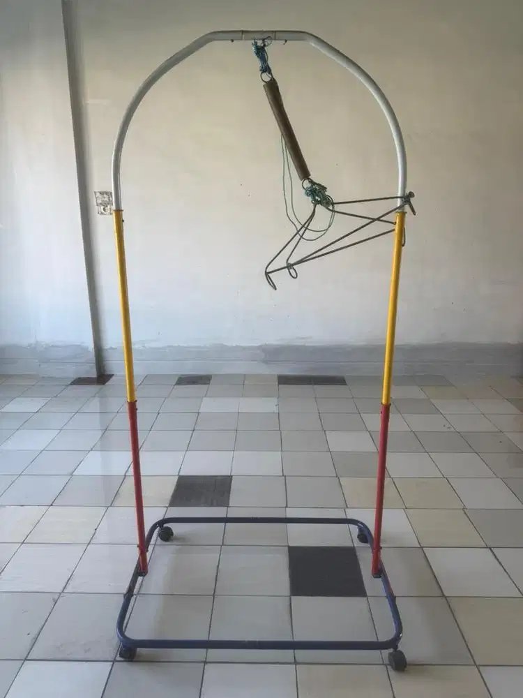 Ayunan Anak warna cerah