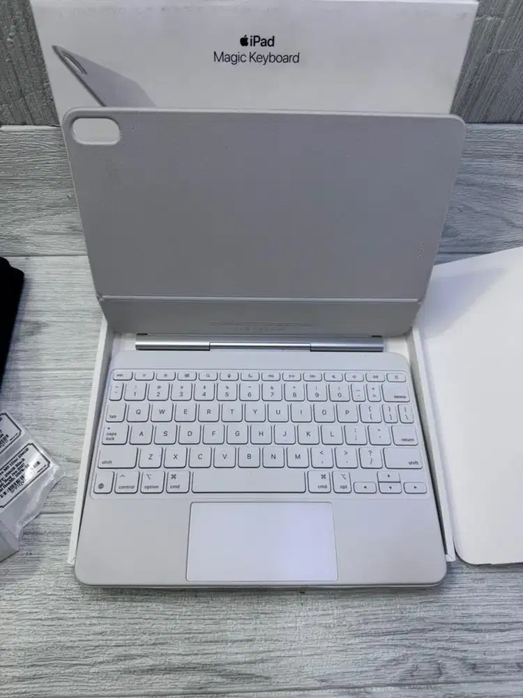 Apple magic keyboard ipad air 7 6 M3 M2 11 original 100%