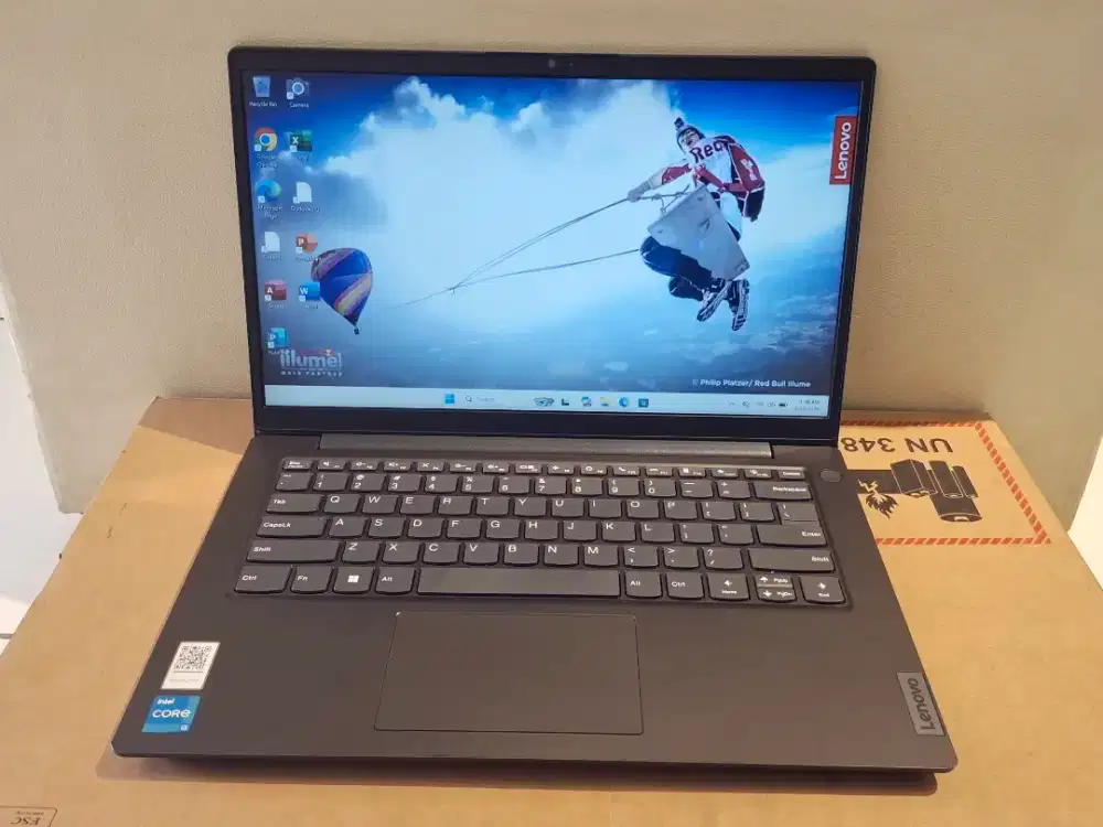 Lenovo V14,Intel Core i3 Gen 12,Ram 8/256GB