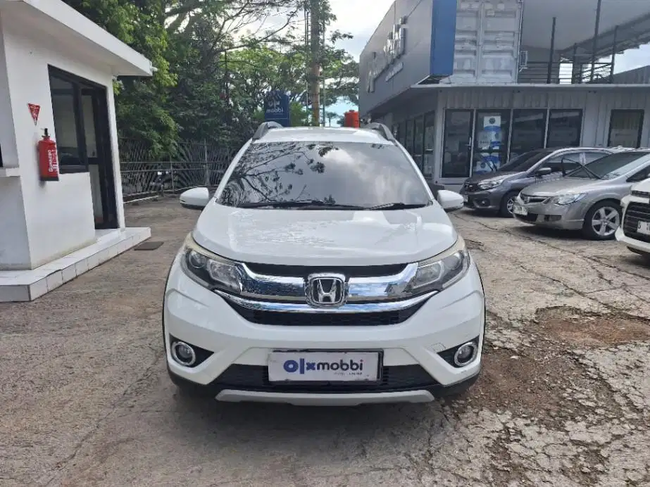 LOW DP Honda BR-V 1.5 E Bensin-AT 2016 1DW