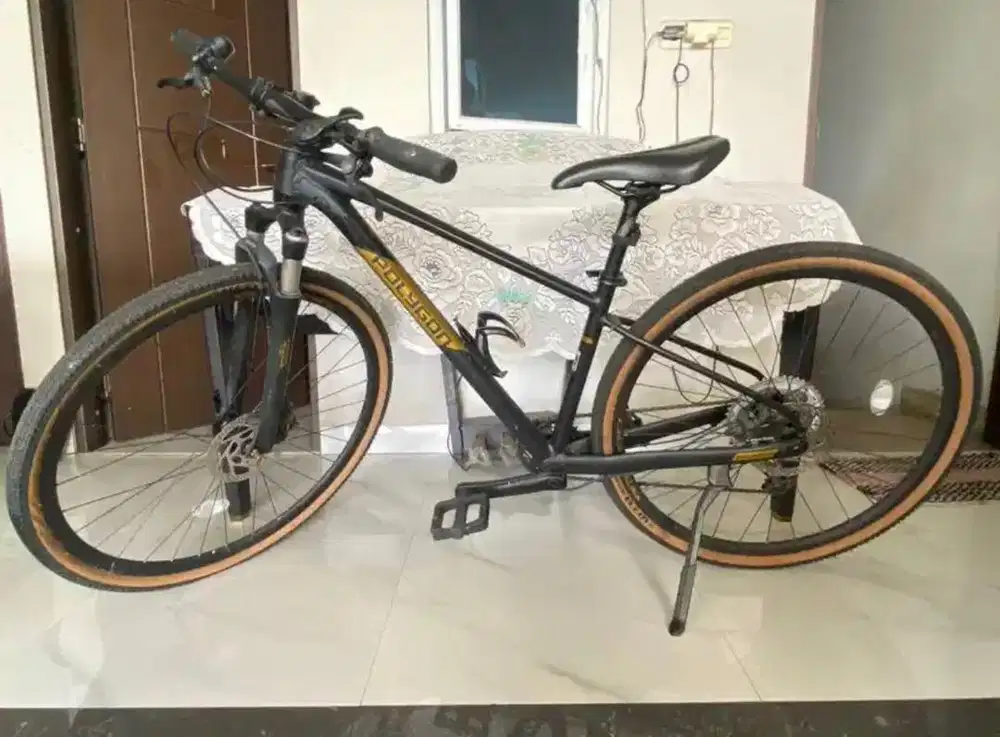 Sepeda Polygon Heist X7