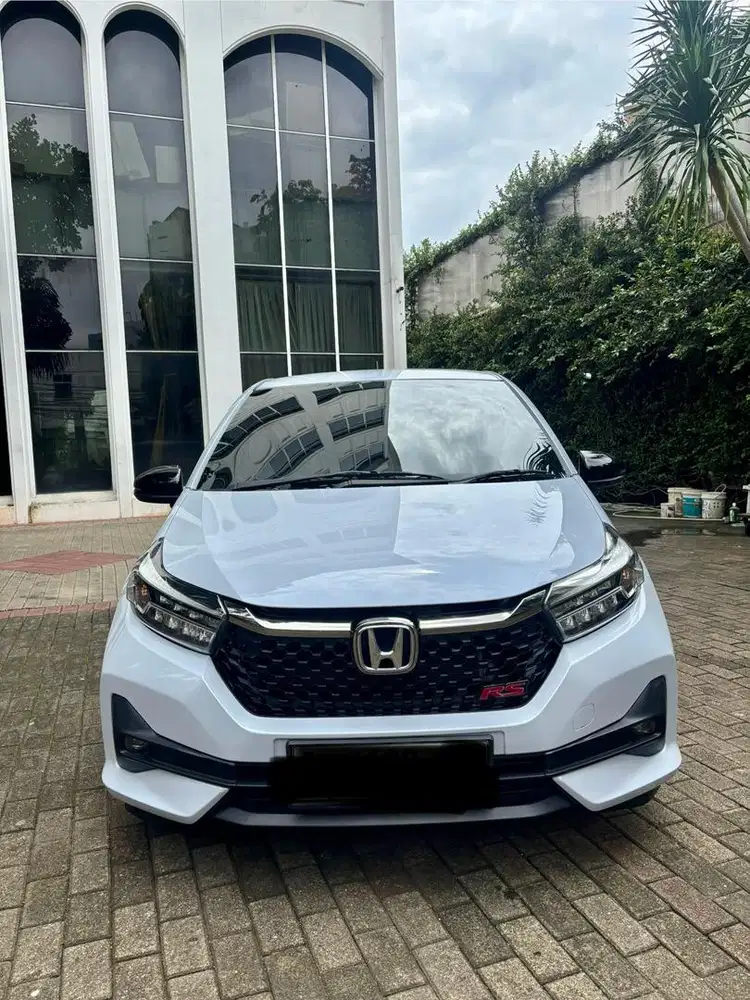 Honda Brio RS (KM 5RB)