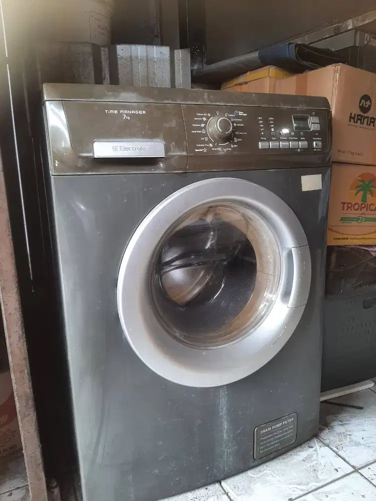 Mesin Cuci Electrolux time manager 7kg