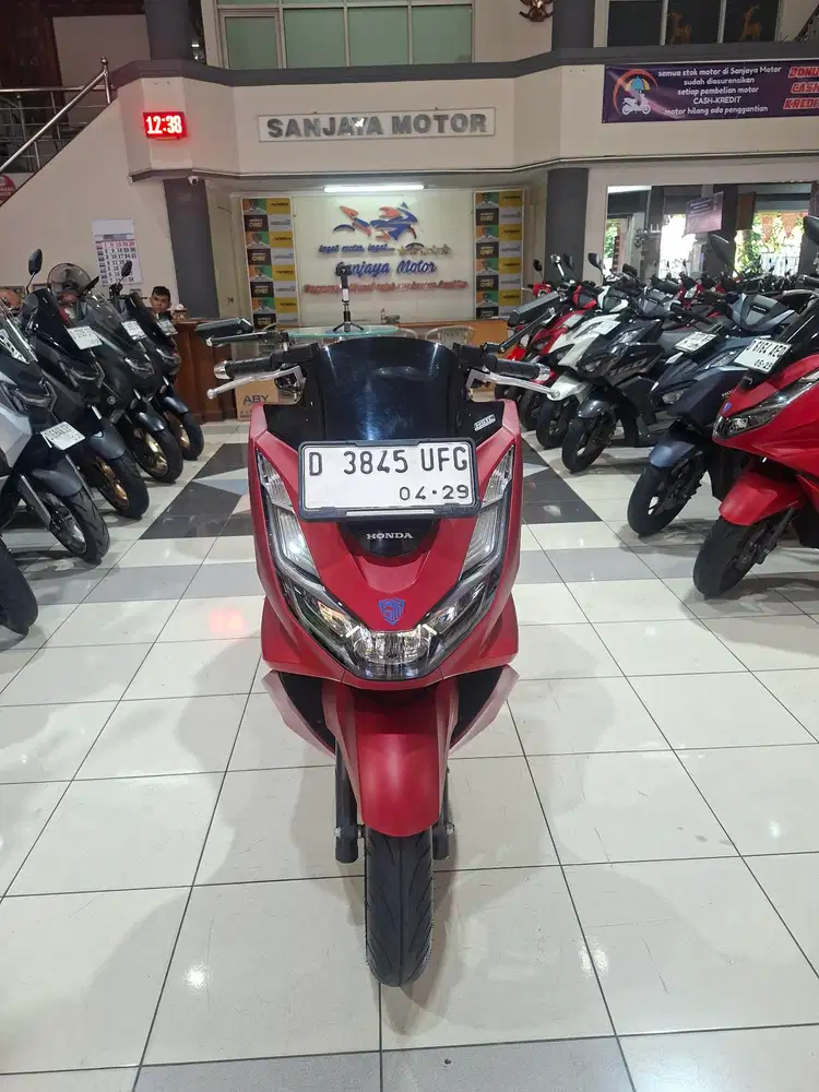 HONDA PCX 160 ABS 2023, DISKON SPESIAL, SRI SANJAYA MOTOR