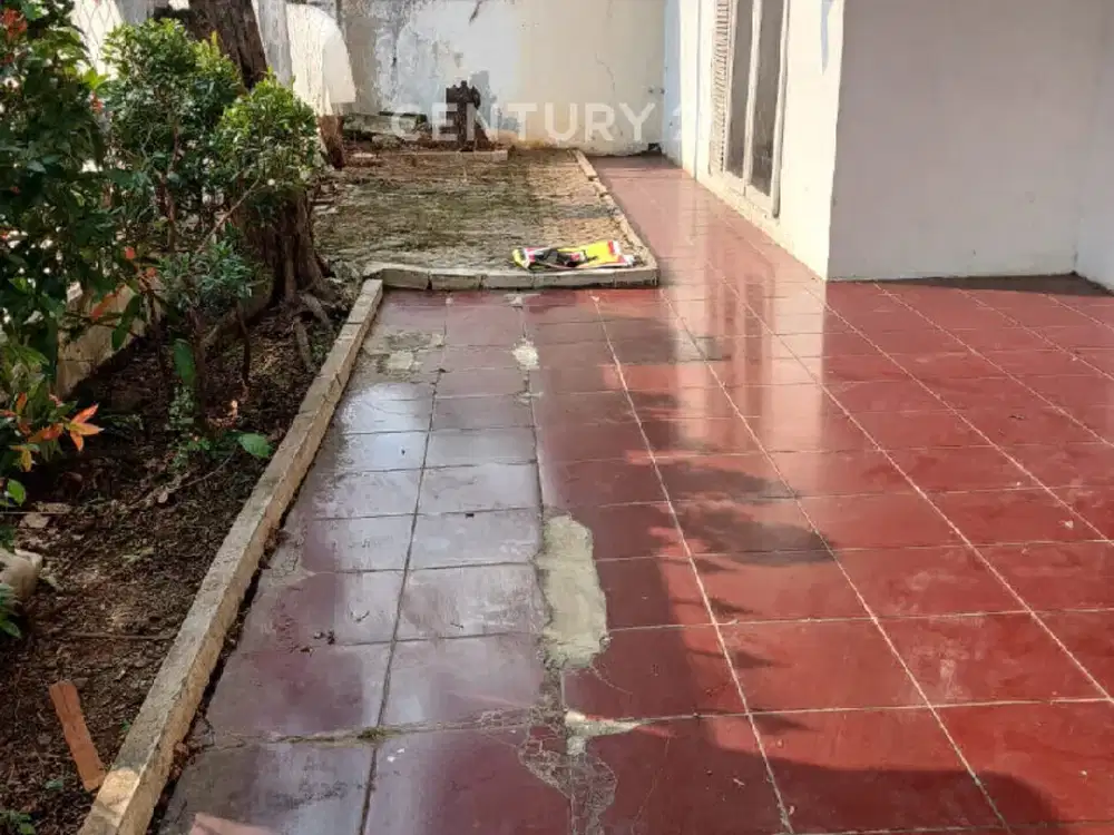 Rumah Layak Huni Lingkungan Tenang Nyaman Jalan 2 Mobil Di Tebet